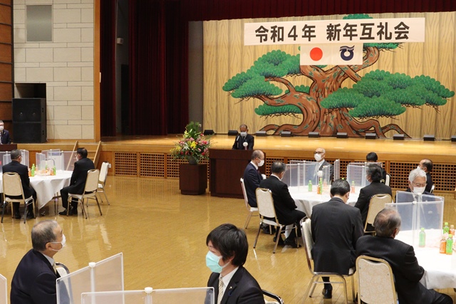 コロナ対策を講じたうえ行った新年互礼会